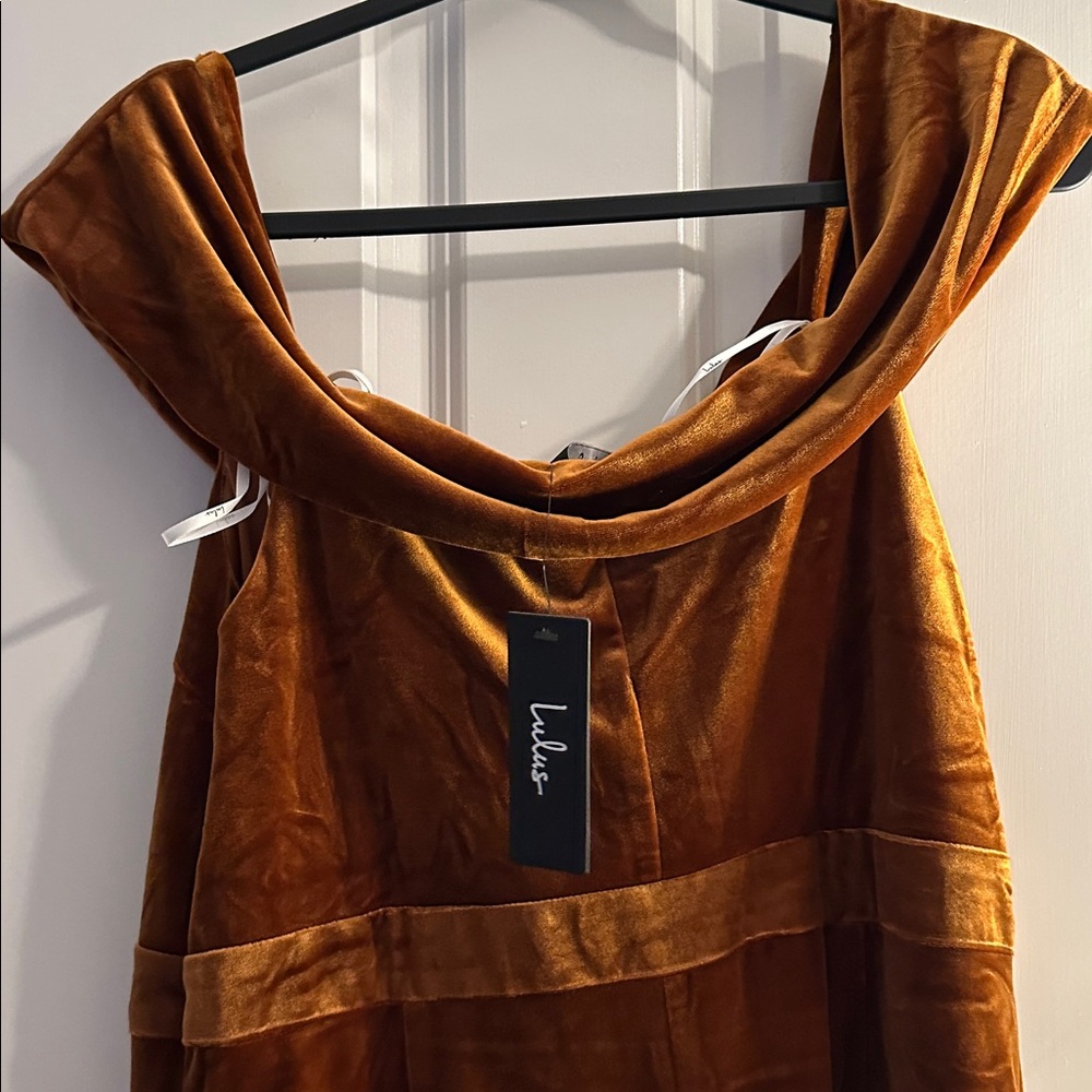 Lulus Elegant Brown Velvet Gown NWT XL - Picture 6 of 6